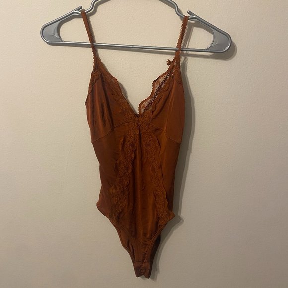 Zara bodysuit - Picture 1 of 5